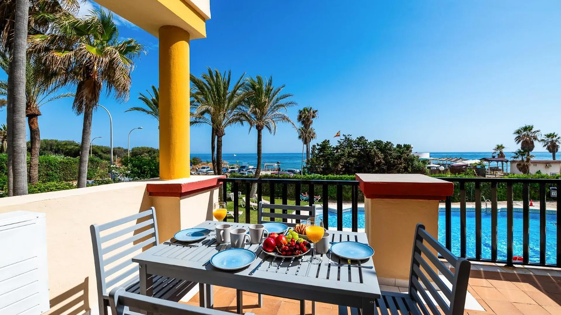 Apartment Oleholidays 1111 Romana Playa Vistas Al Mar Marbella